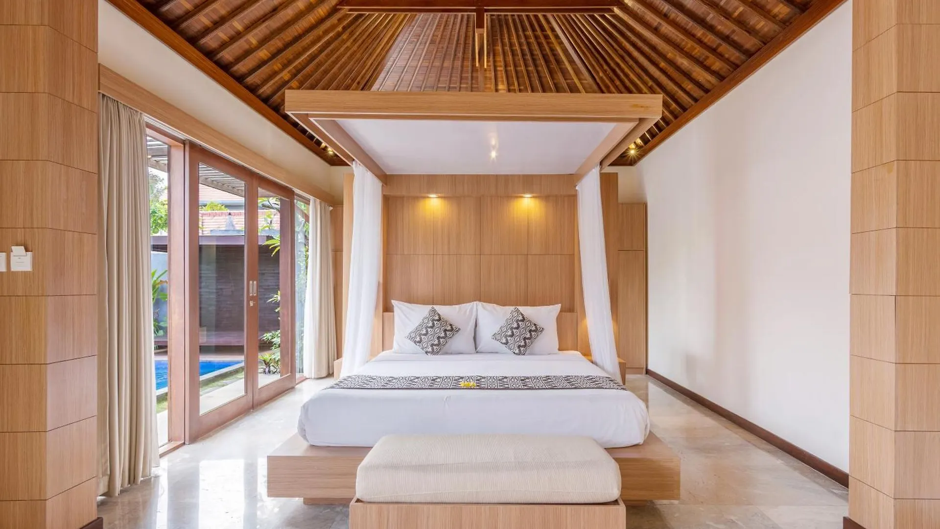 Kings Villas Sanur By Moria Denpasar  Indonesia