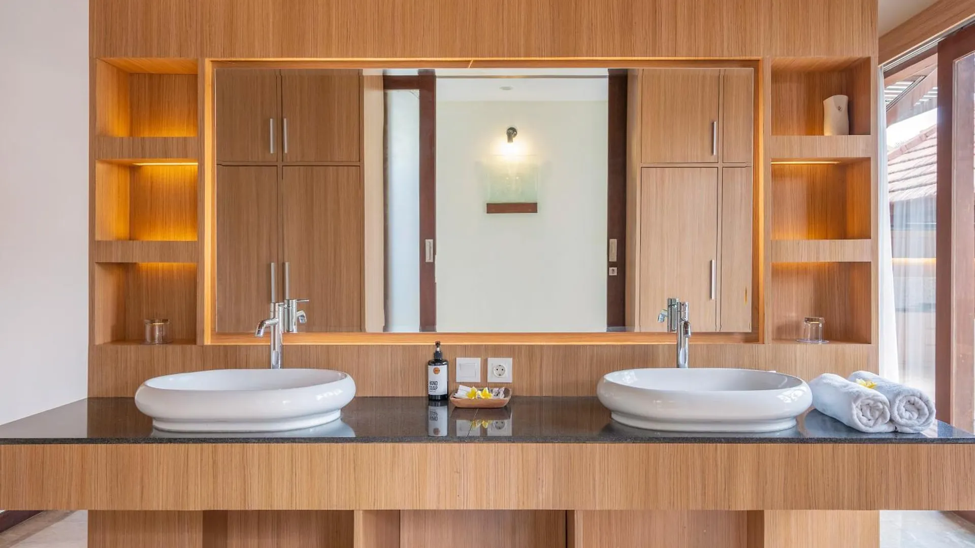 Kings Villas Sanur By Moria Denpasar   Denpasar (Bali)
